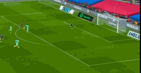 1763828156823099630.gif 2-0费兰托雷斯.gif