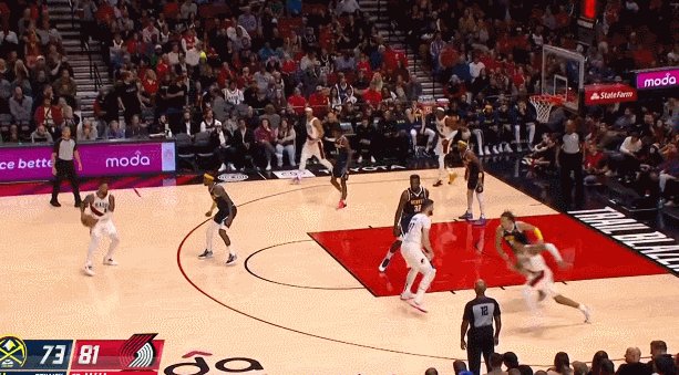 1667733933916006716.gif 4.gif