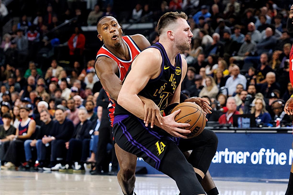 开云体育网页版登录入口-数据上无可挑剔，但湖人后场核心在场上的实际作用其实非常有限？